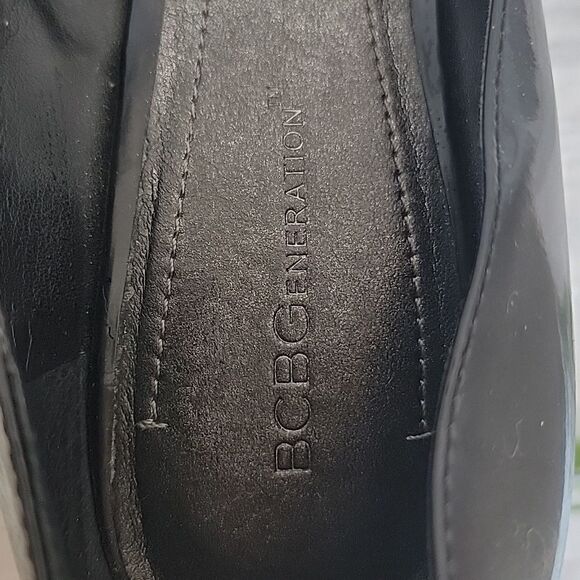 BCBGeneration Altero Black Heels with Buckle Detail Womens Size 9.5 - Picture 8 of 13